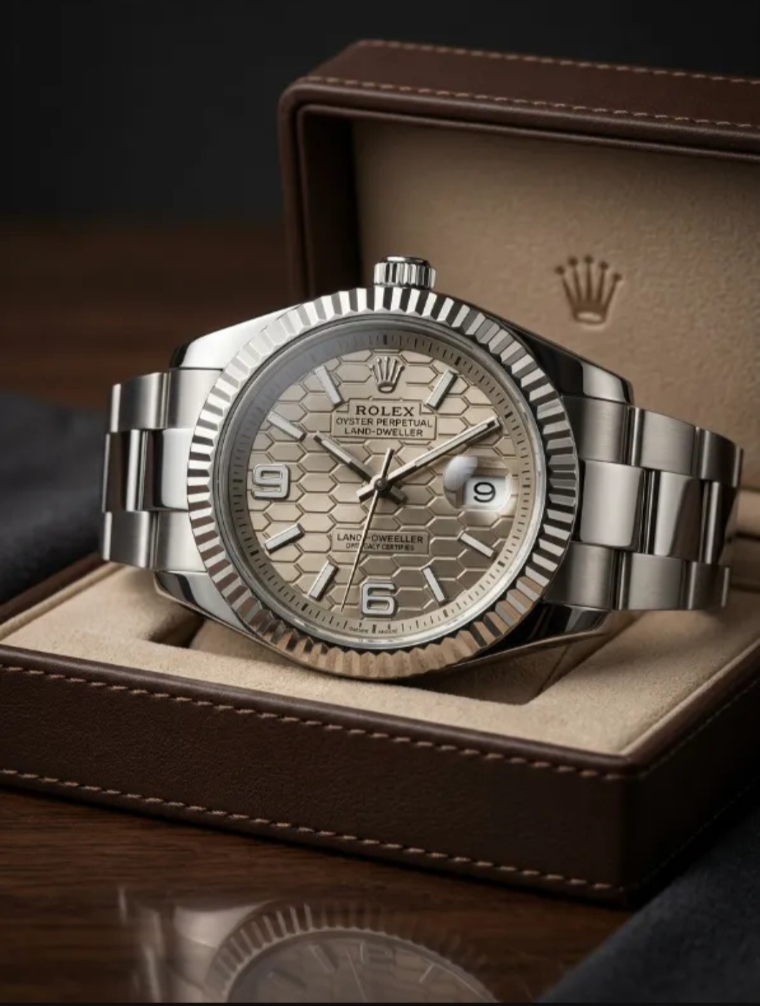 Rolex Oyster Perpetual Land-Dweller